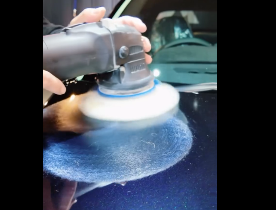 日産 GT-R T-spec / 最高峰の輝きを解き放つボディコーティング施工